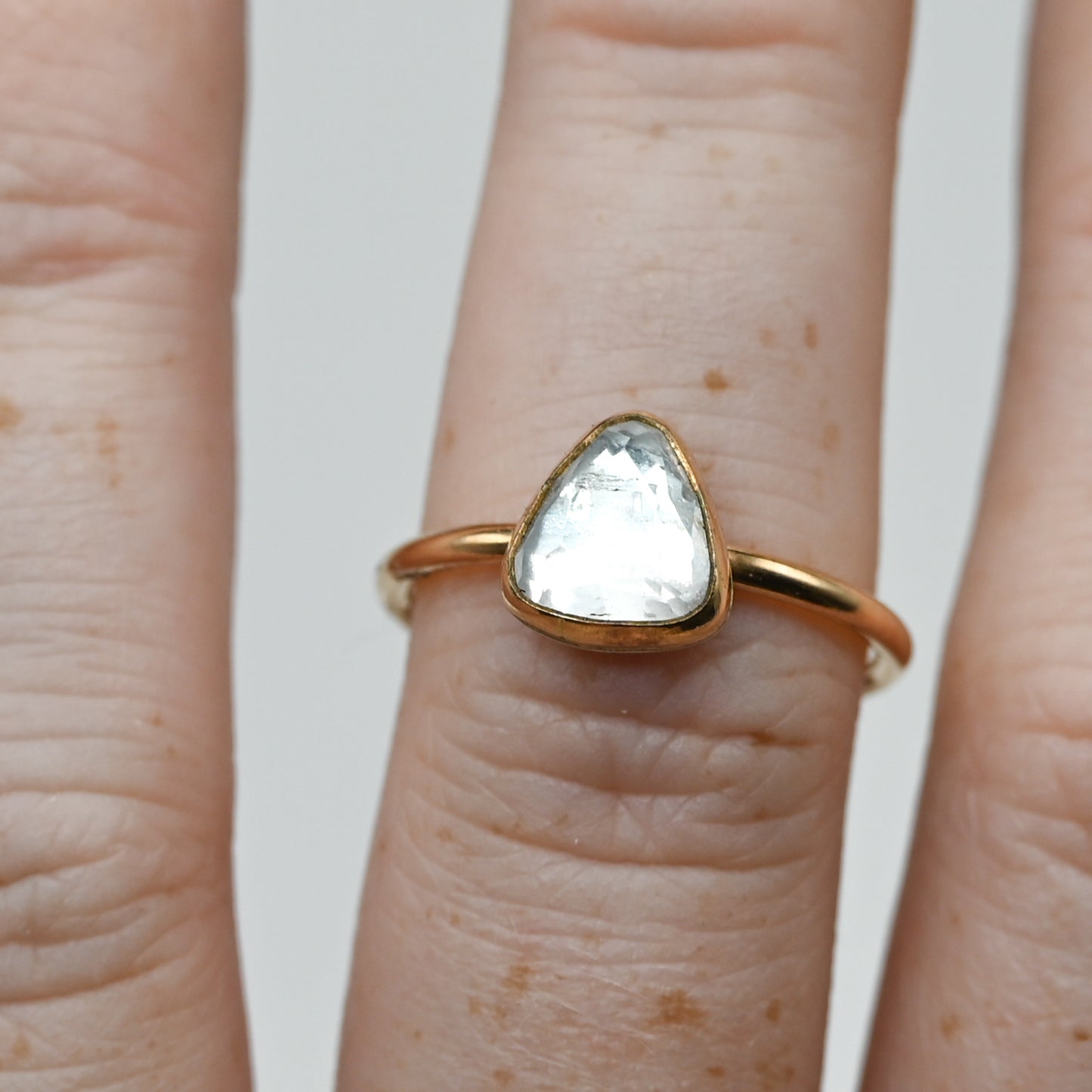 Gold fill rose cut beryl size 7.5