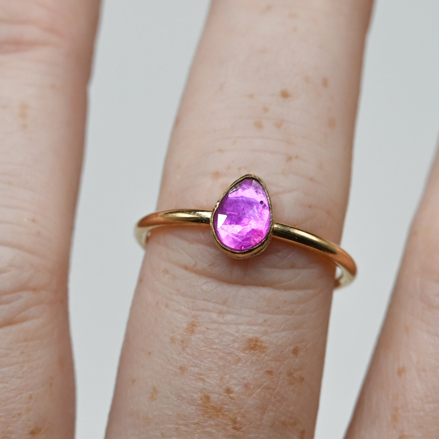 Gold fill rose cut ruby size 8.25