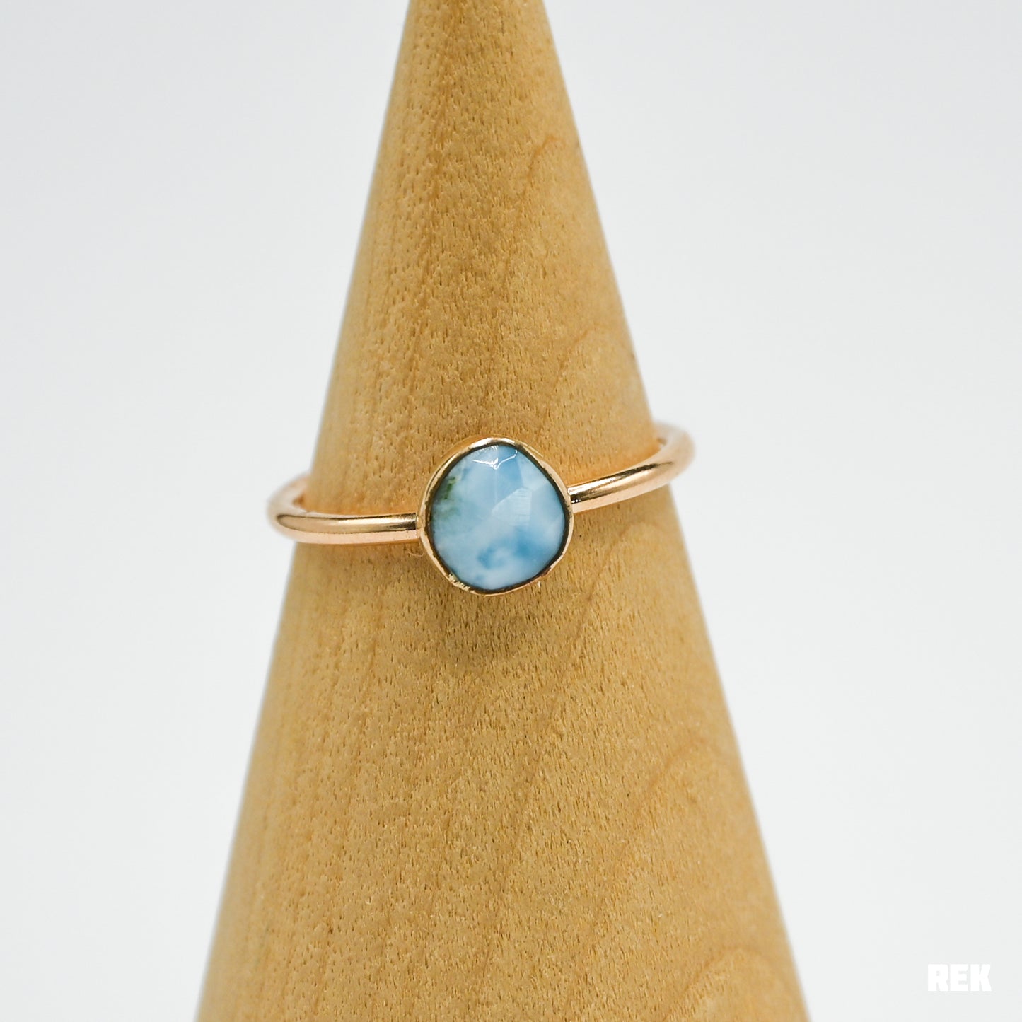 Gold fill rose cut larimar size 8