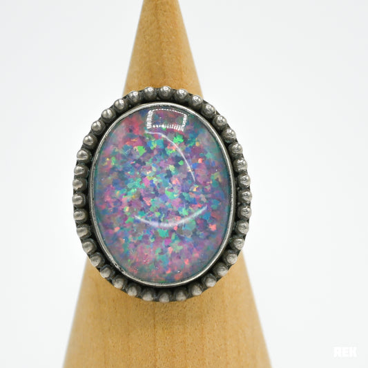 XXL oval lab opal bead around size 8