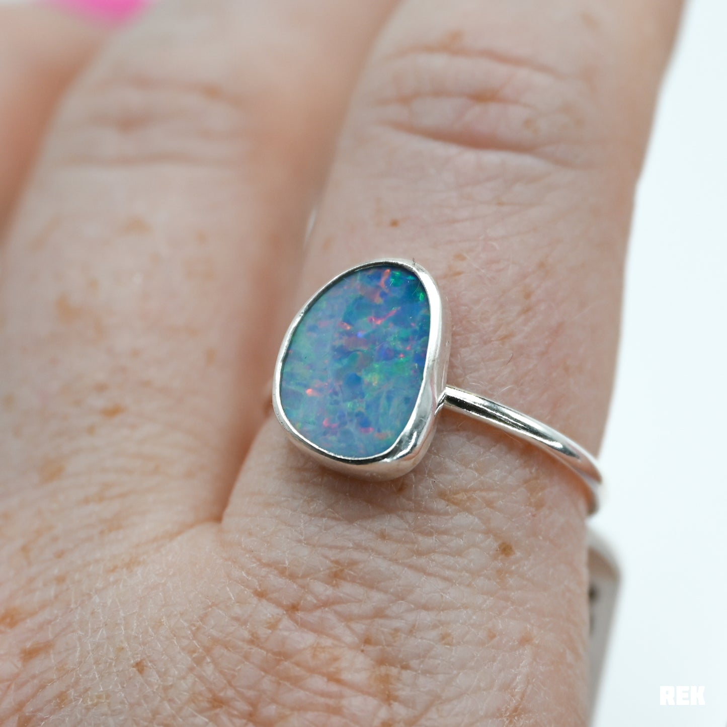 Australian opal size 9.25