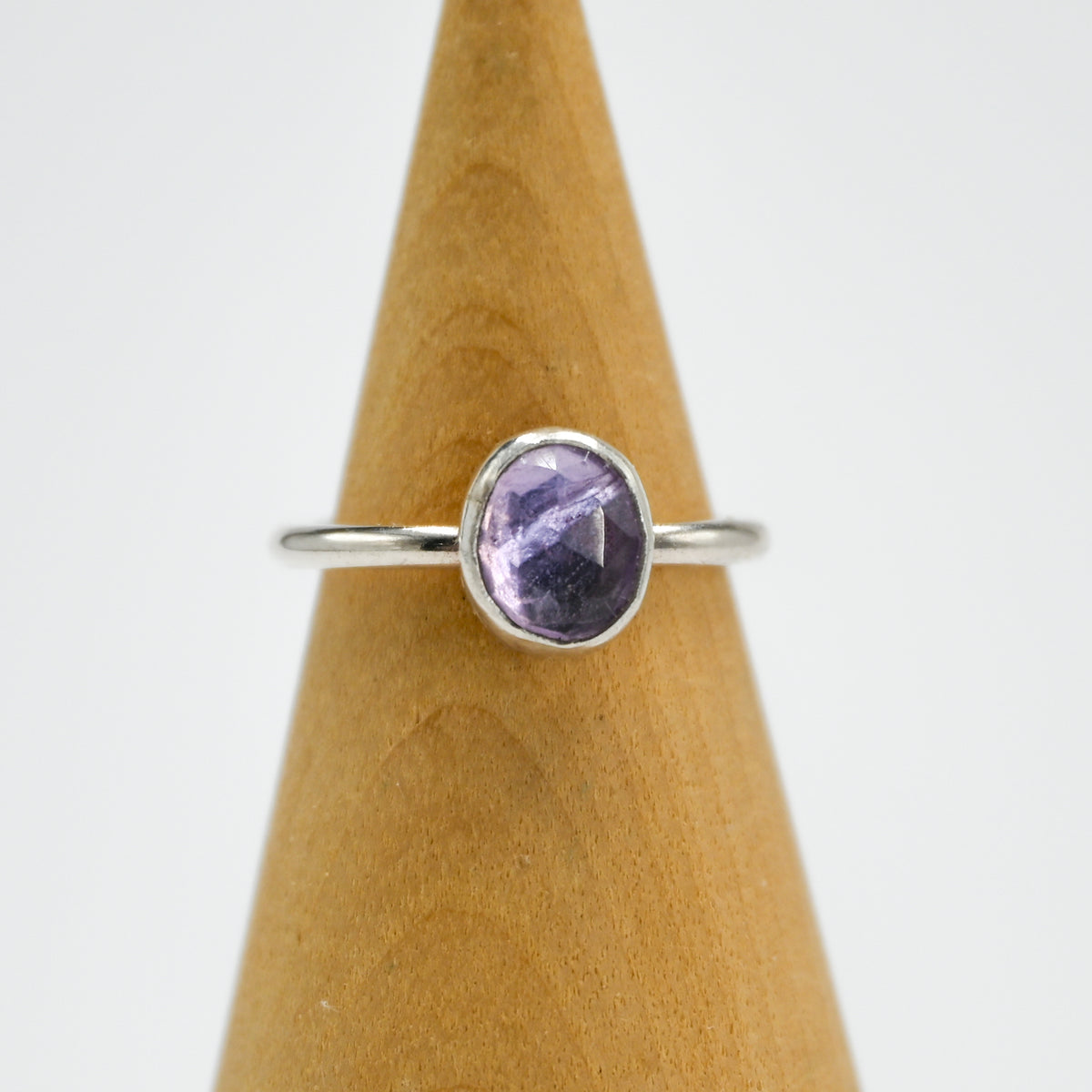 Rose cut amethyst size 4