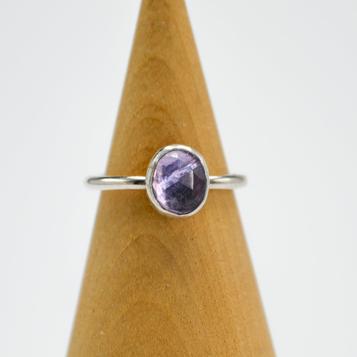 Rose cut amethyst size 4