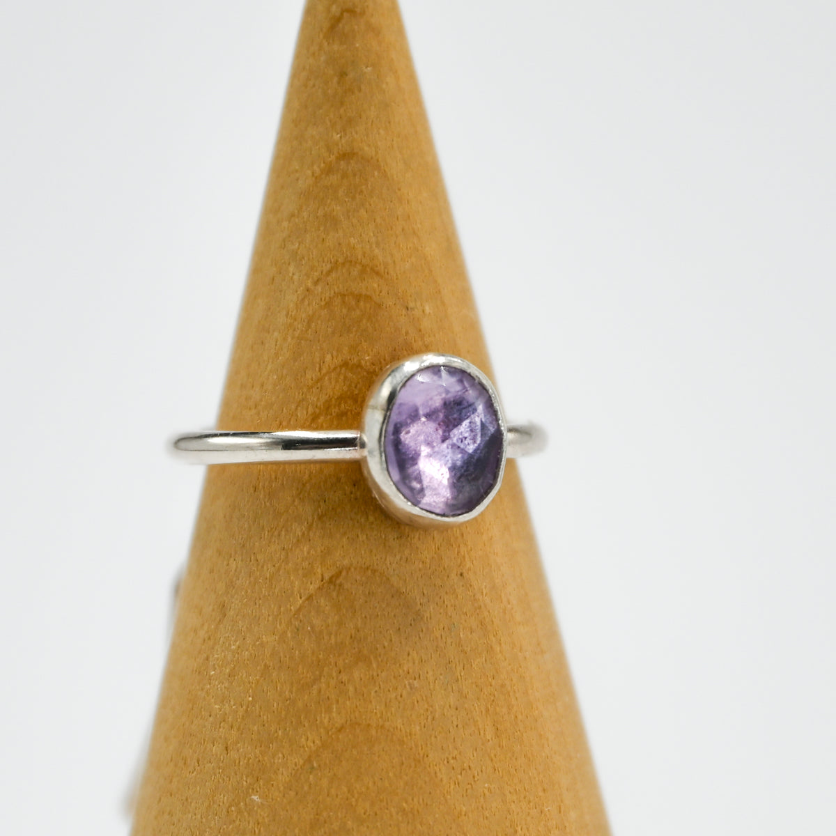 Rose cut amethyst size 4