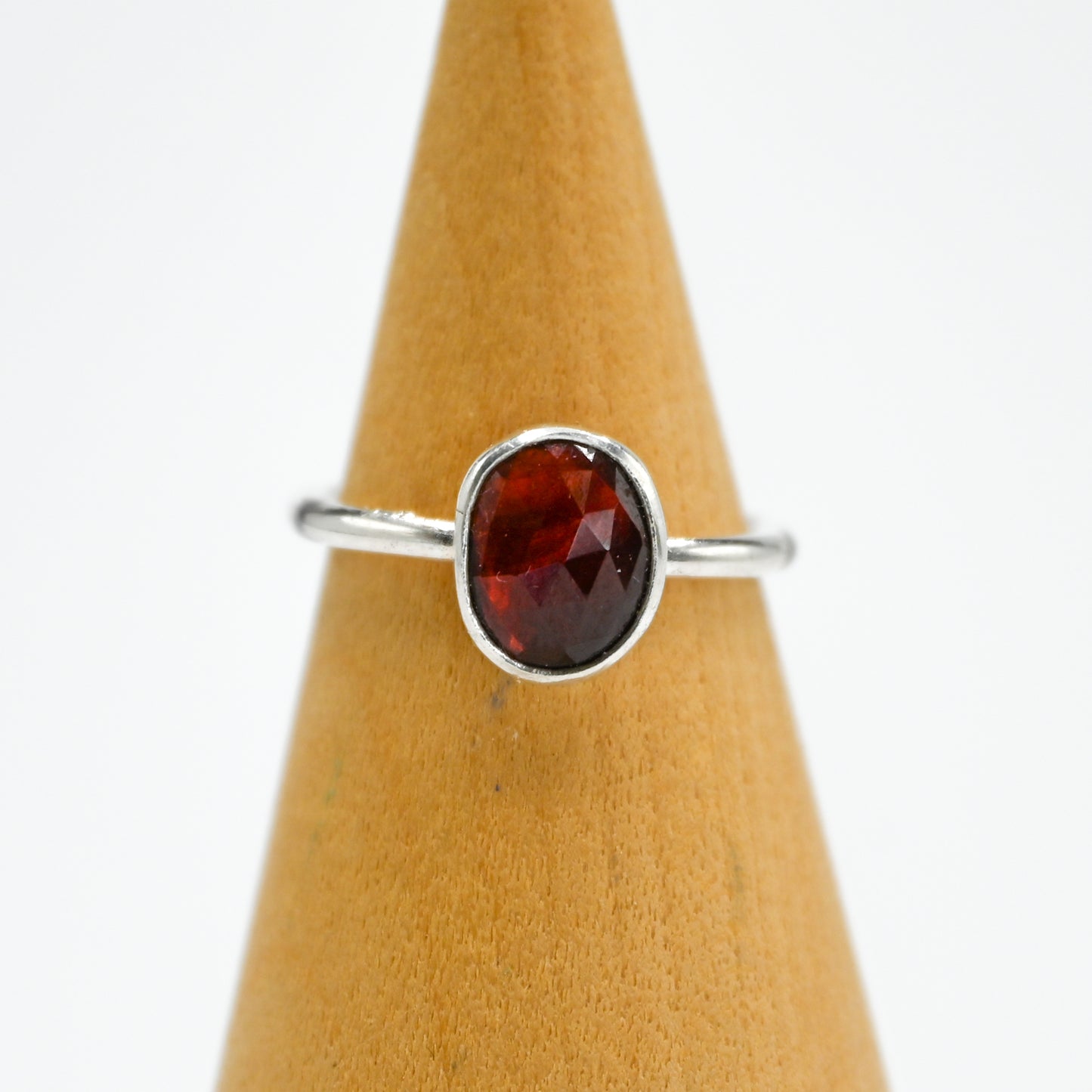 Rose cut garnet size 5.5