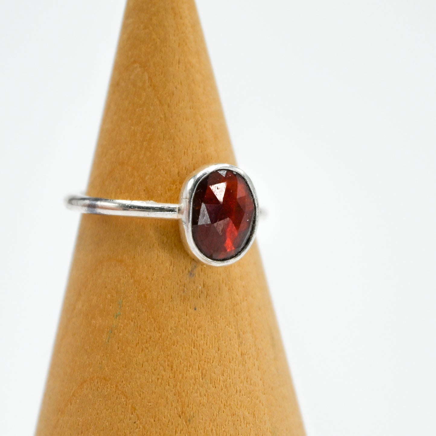 Rose cut garnet size 5.5