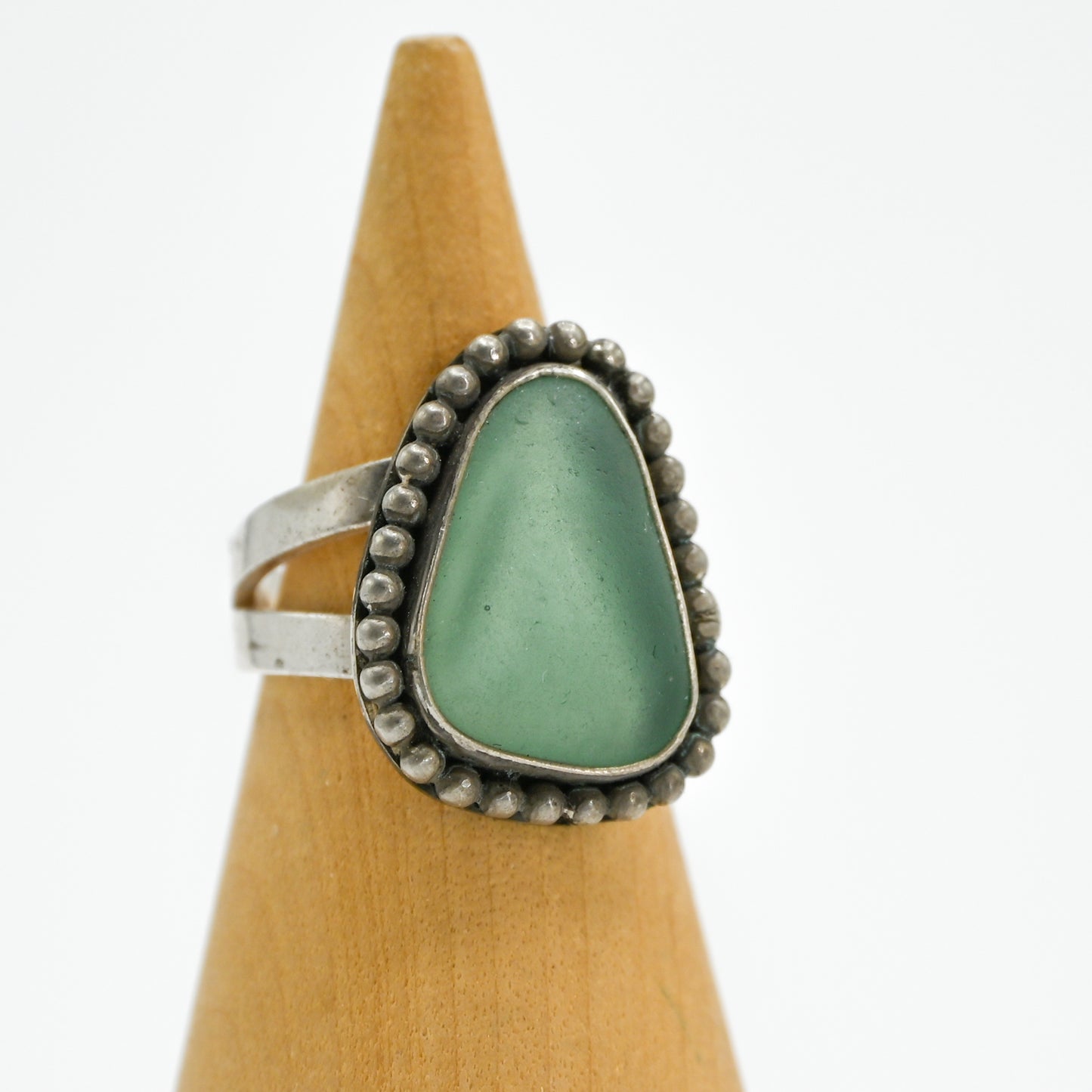 XL sea foam green sea glass bead around size 6