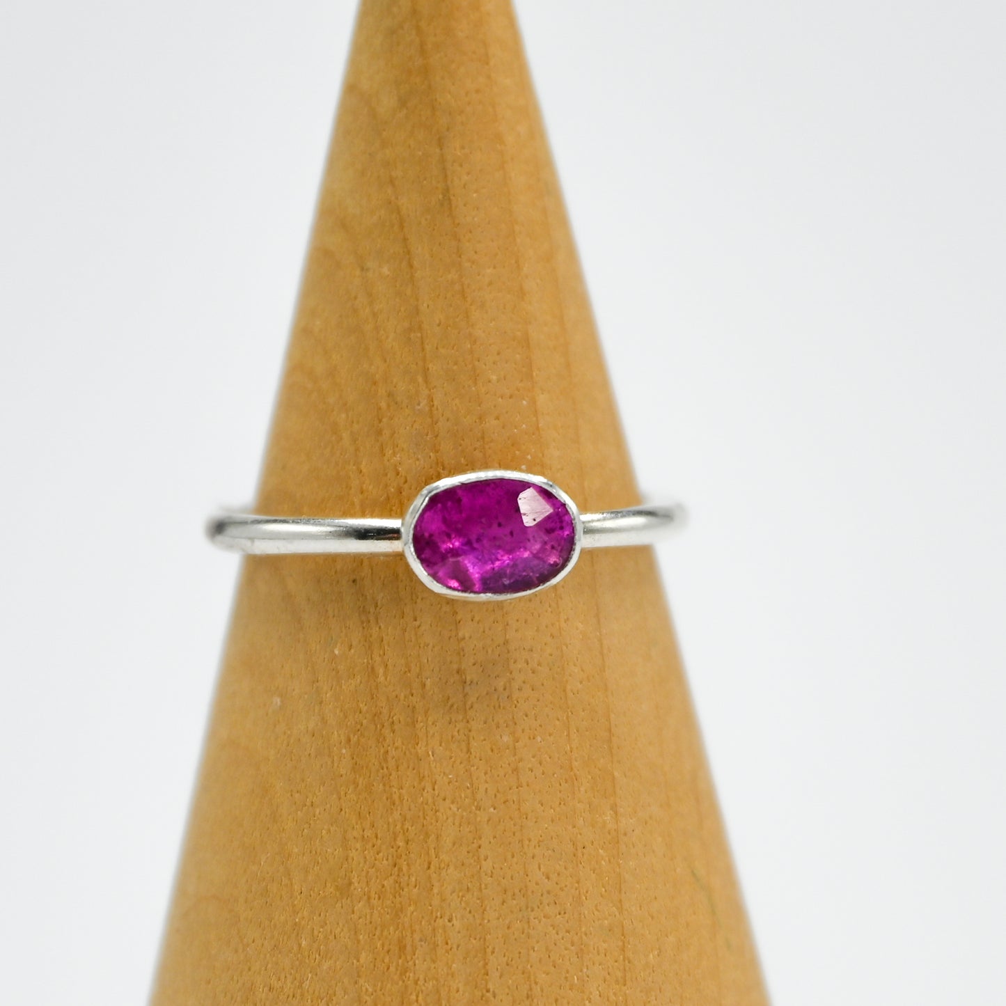 Horizontal rose cut ruby size 6