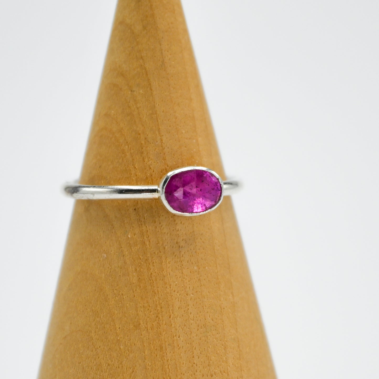 Horizontal rose cut ruby size 6