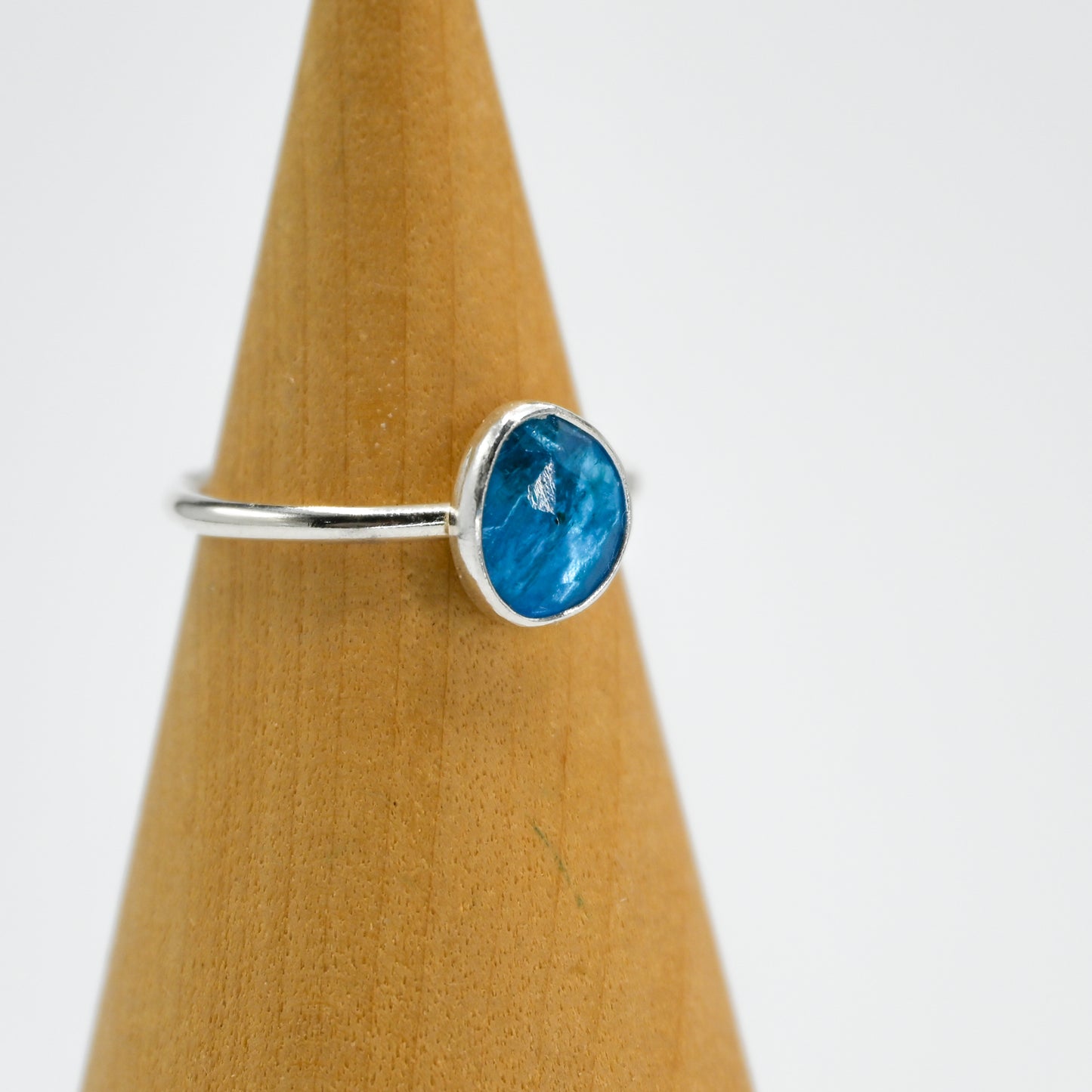 Rose cut neon blue apatite size 6.5