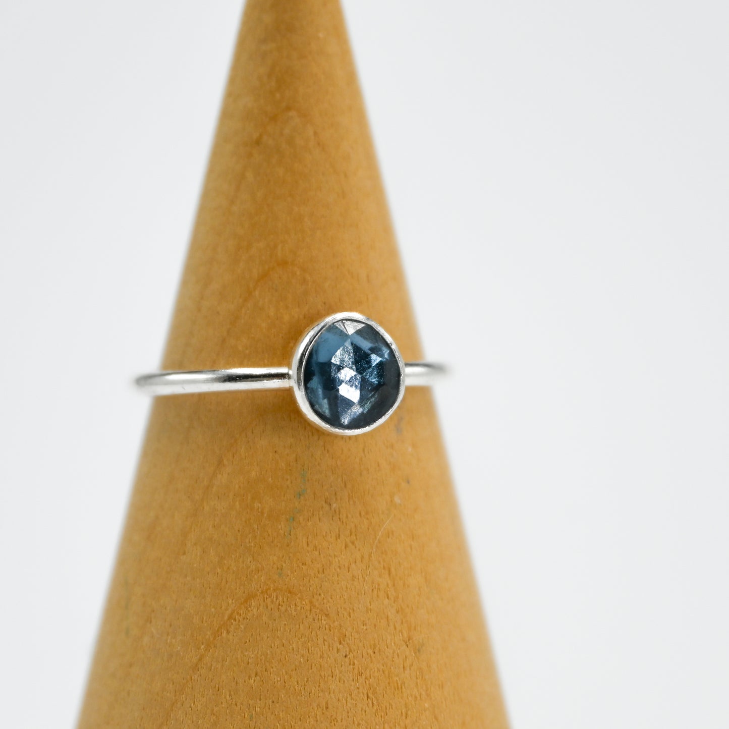 Rose cut london blue topaz size 7