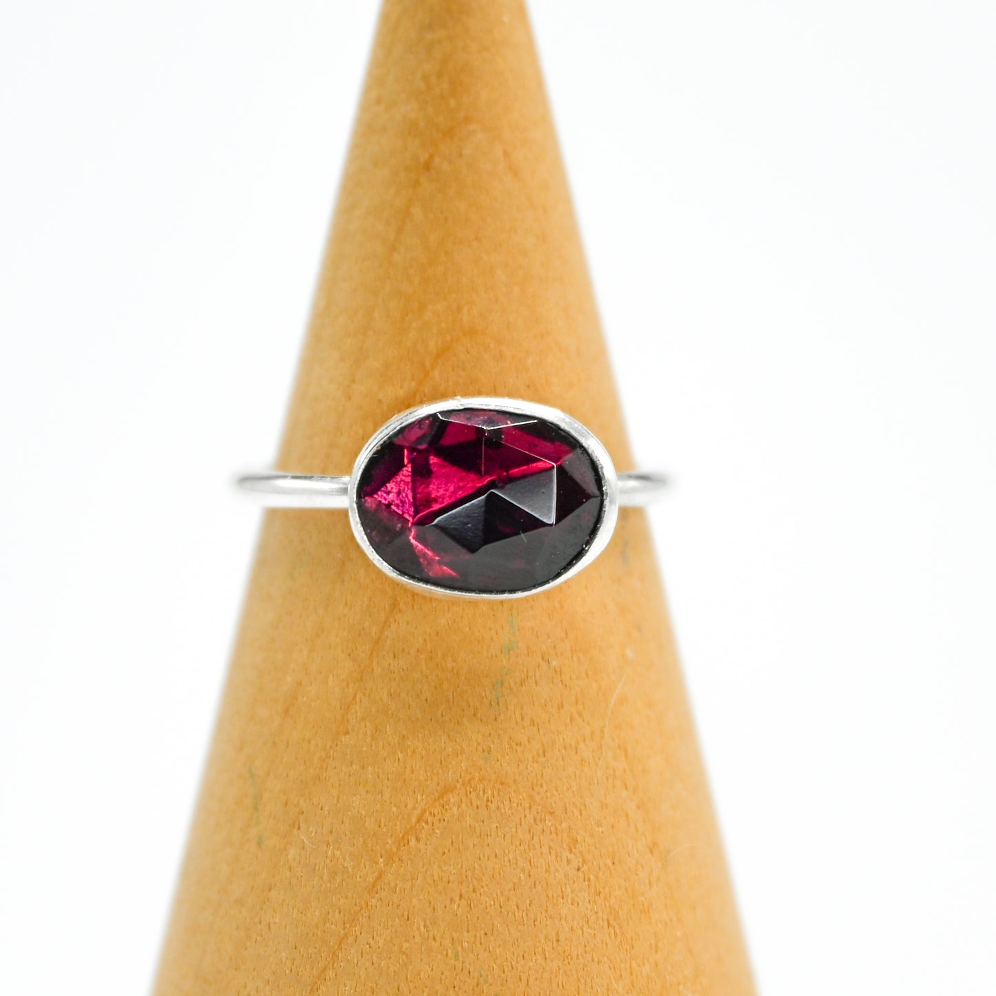 Horizontal rose cut rhodolite garnet size 7