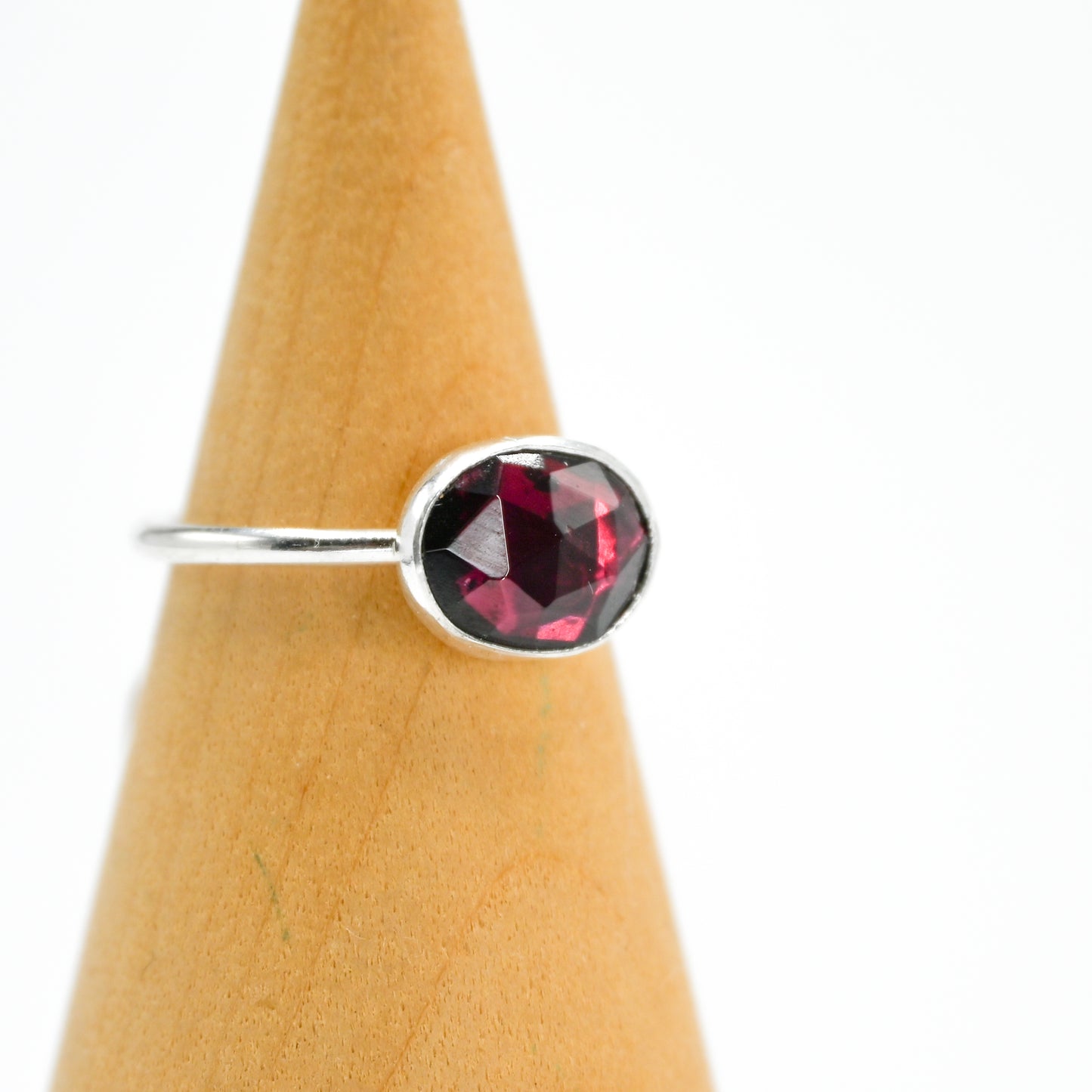 Horizontal rose cut rhodolite garnet size 7