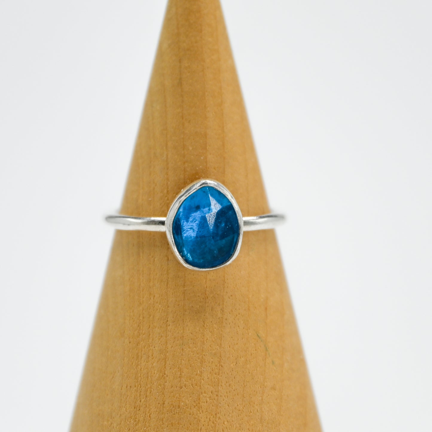 Rose cut neon blue apatite size 7.25