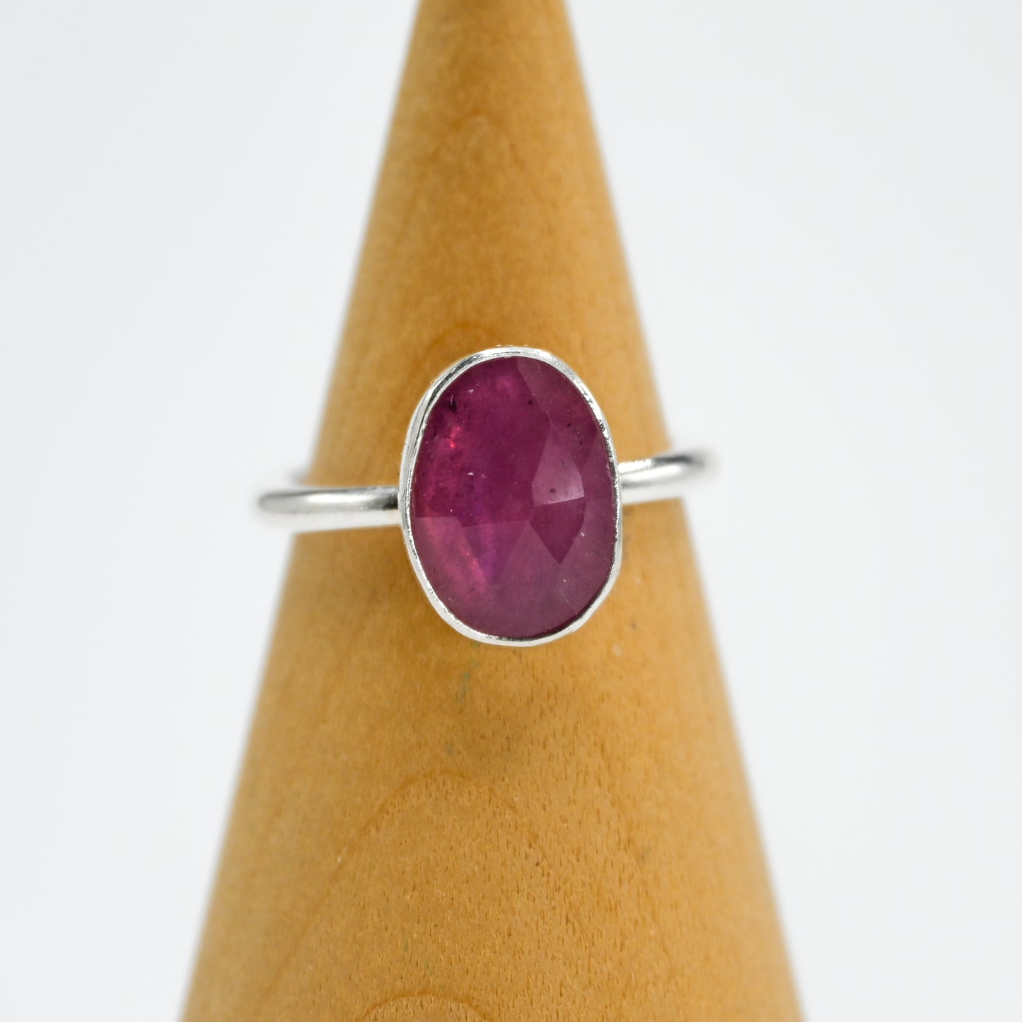 Rose cut ruby size 7.25