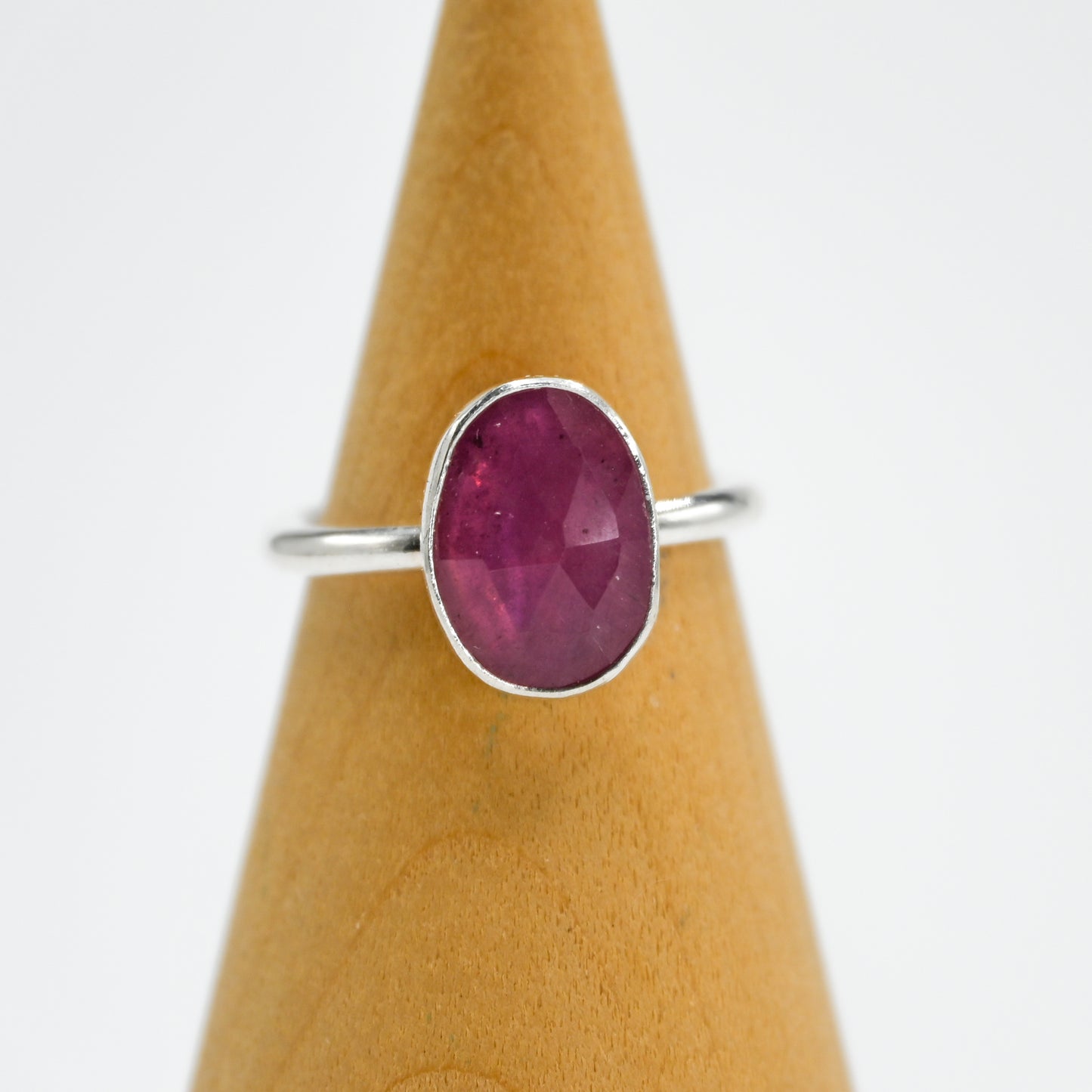 Rose cut ruby size 7.25