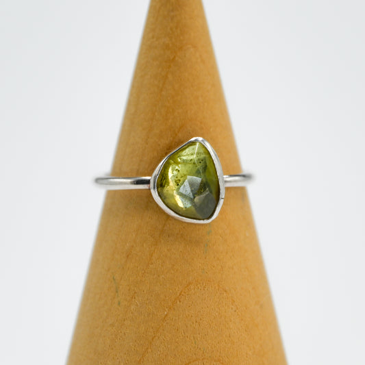 Rose cut peridot size 7.25