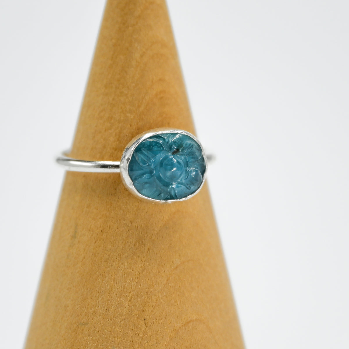 Horizontal carved teal kyanite size 7.5