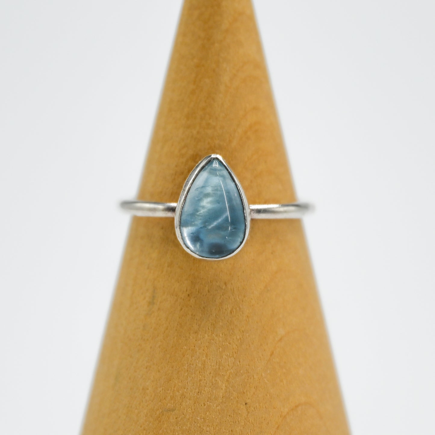 Aquamarine size 7.5