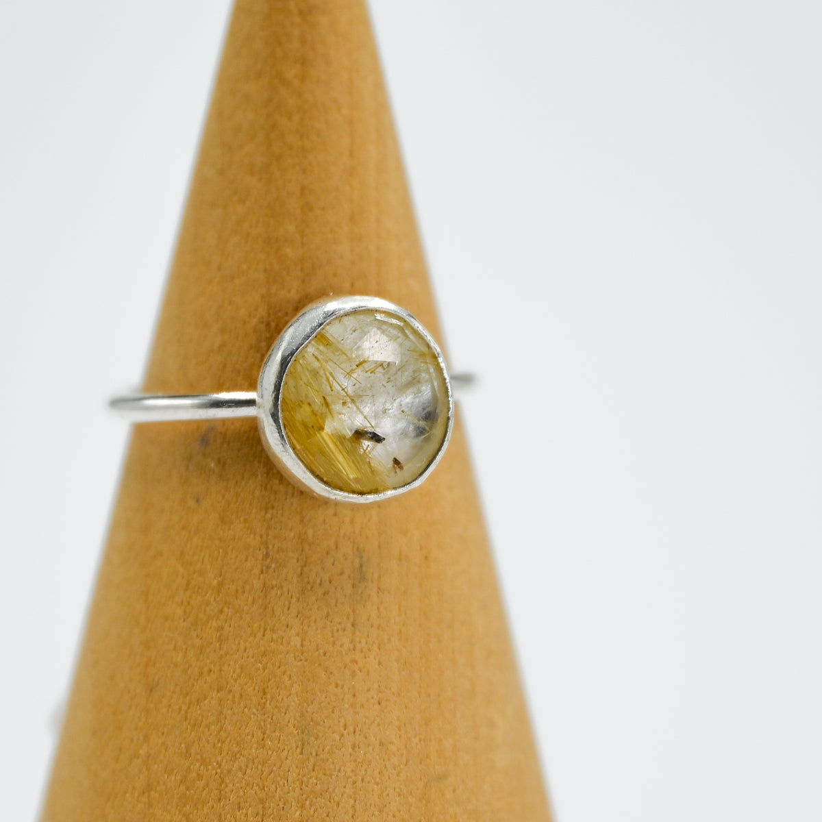 Rose cut rutile quartz size 7.5