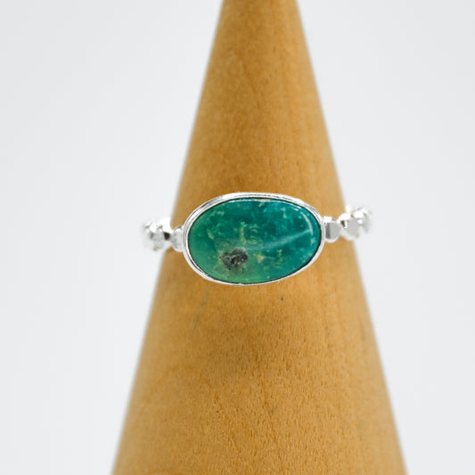 Horizontal emerald valley turquoise size 7.5