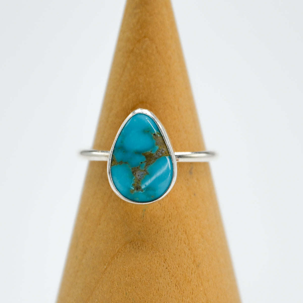 South hill turquoise size 7.5