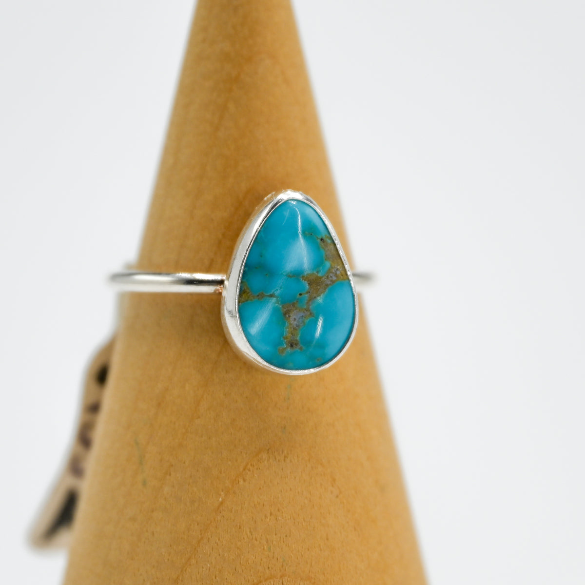South hill turquoise size 7.5