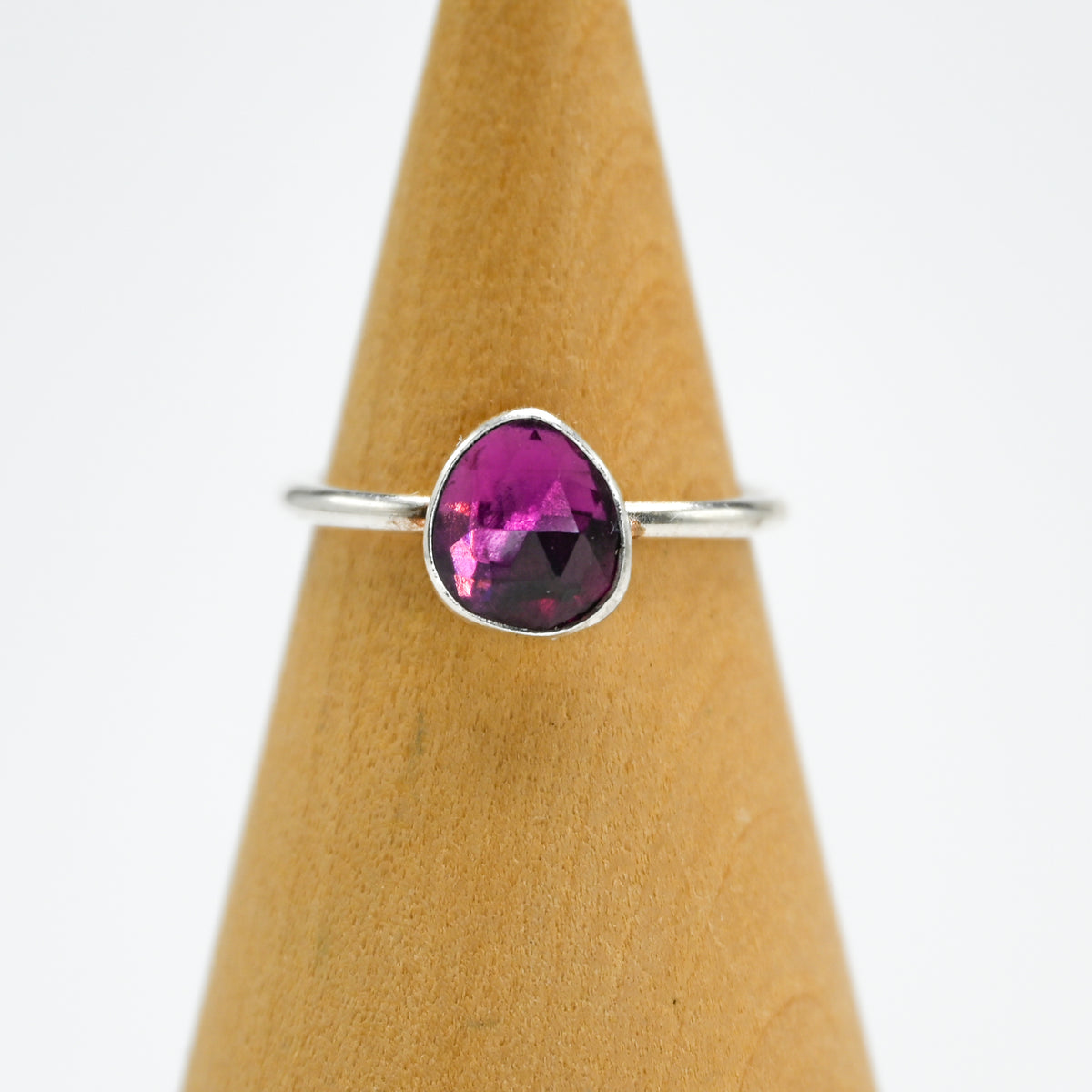 Rose cut rhodolite garnet size 7.5