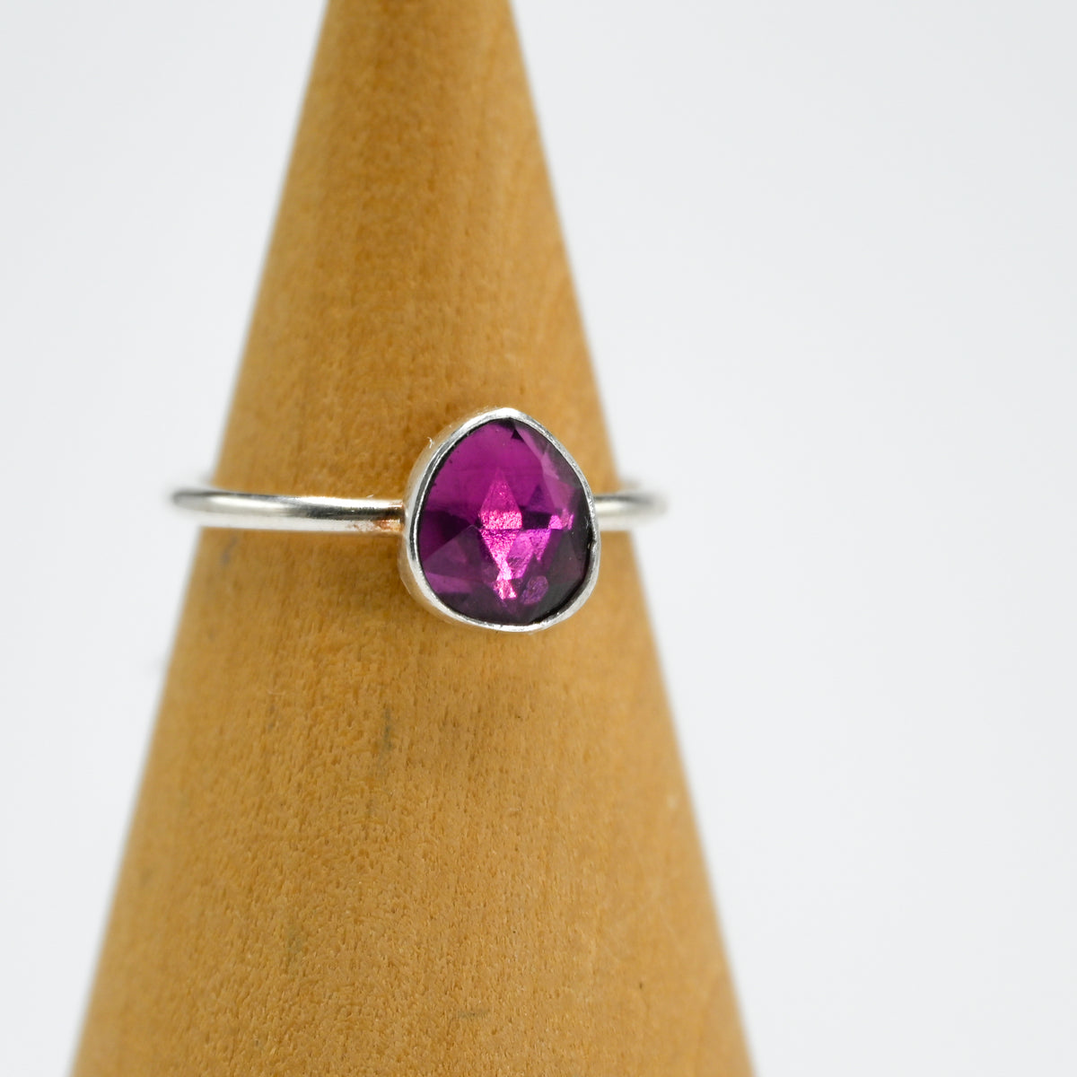 Rose cut rhodolite garnet size 7.5