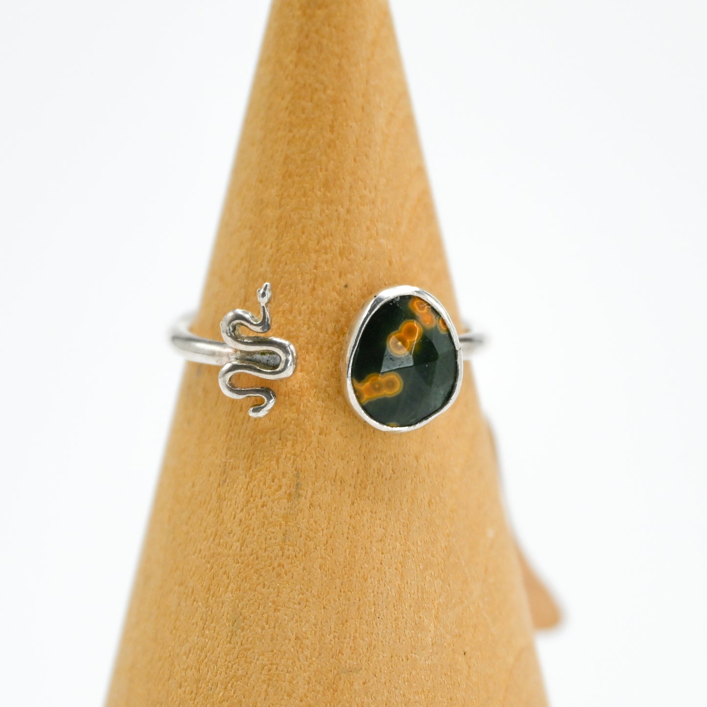 Adjustable ocean jasper and snake size 7.75