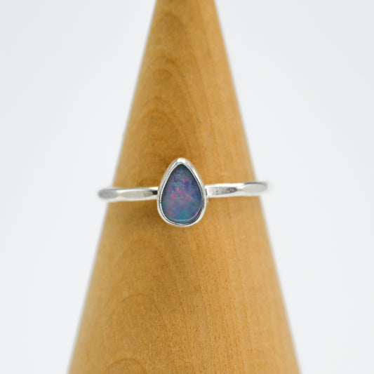 Australian opal size 8