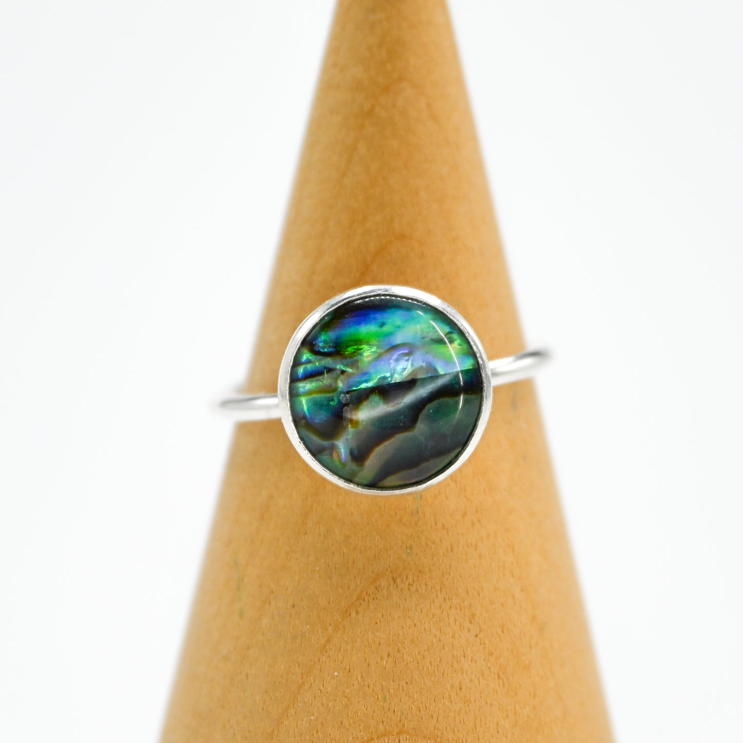 Round abalone size 8