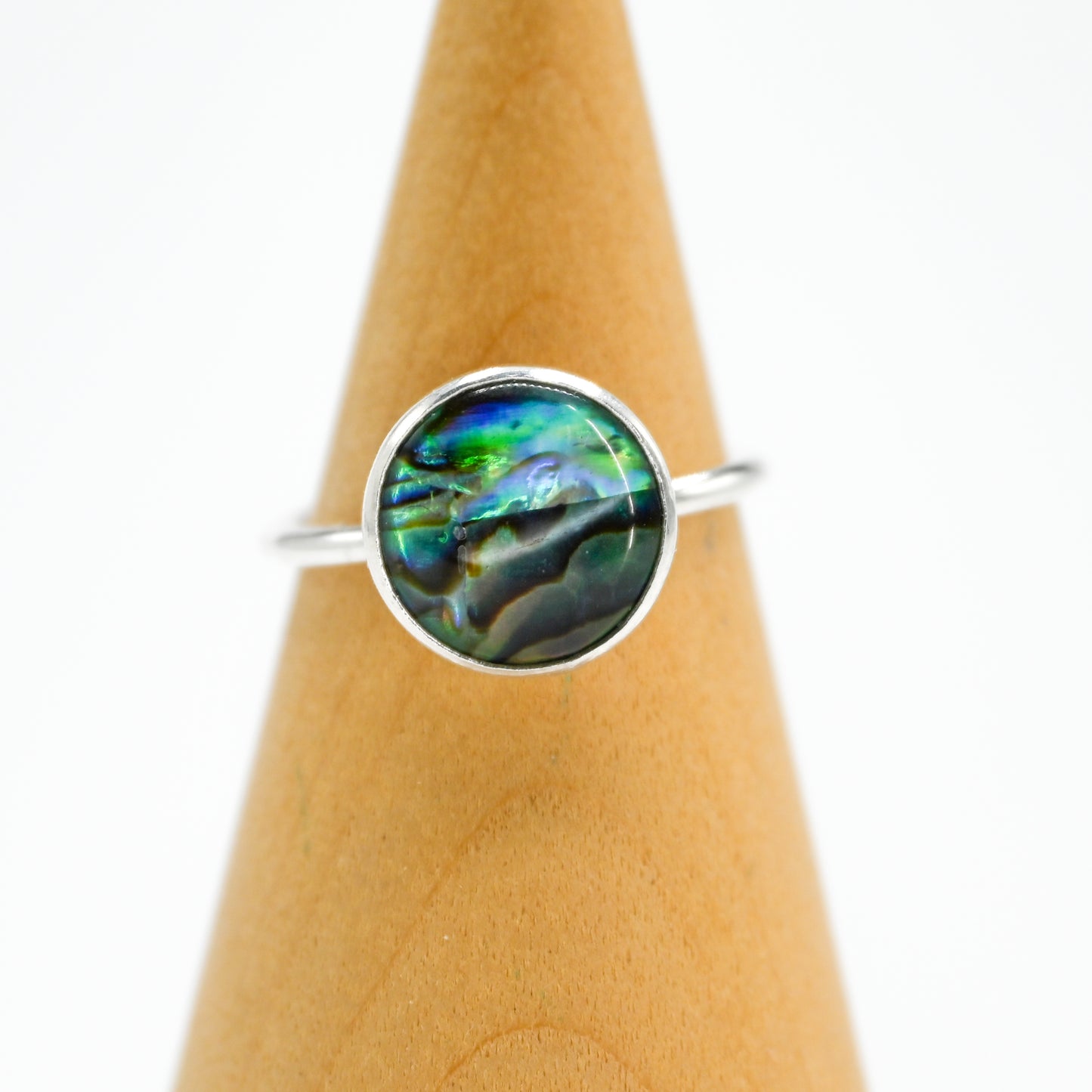 Round abalone size 8