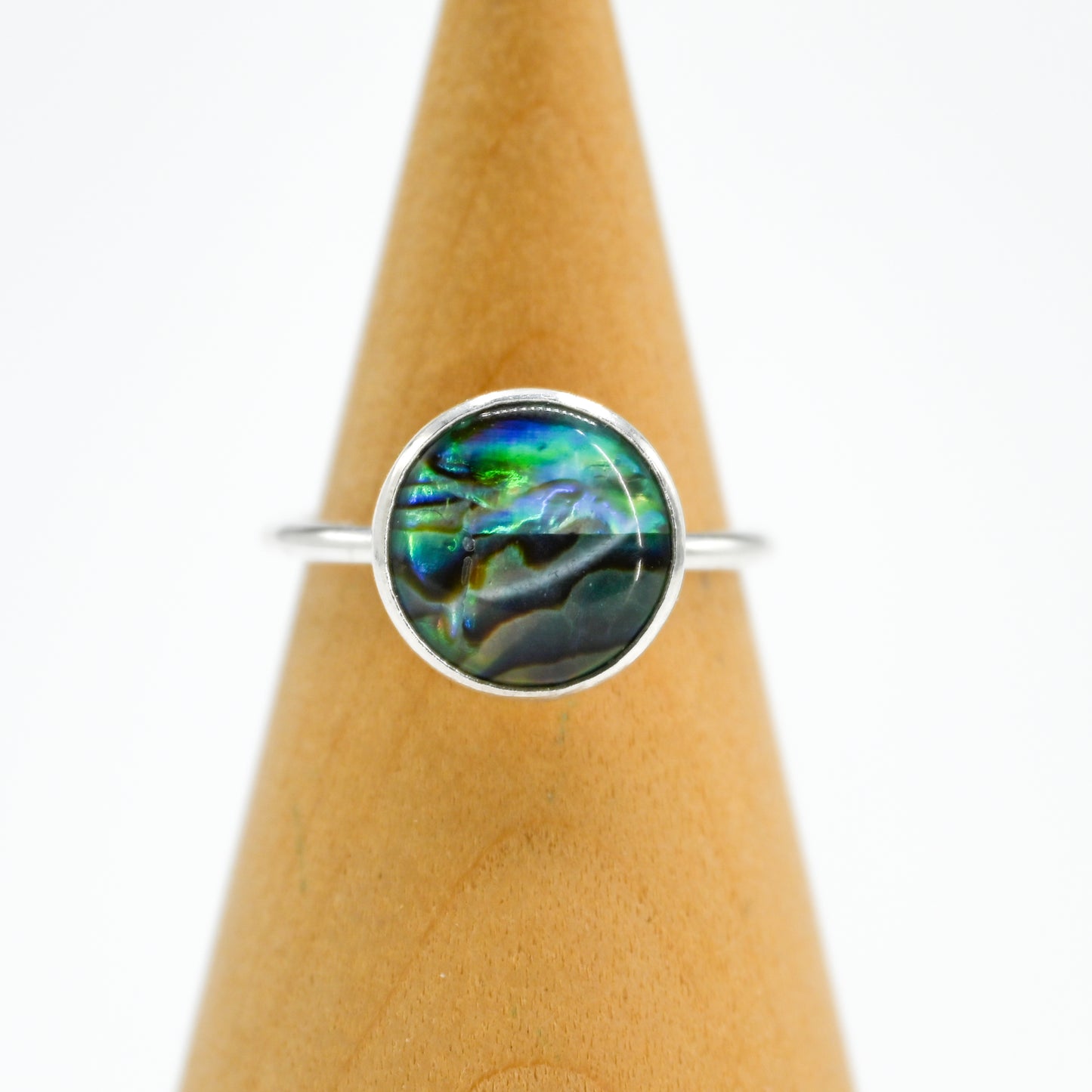 Round abalone size 8