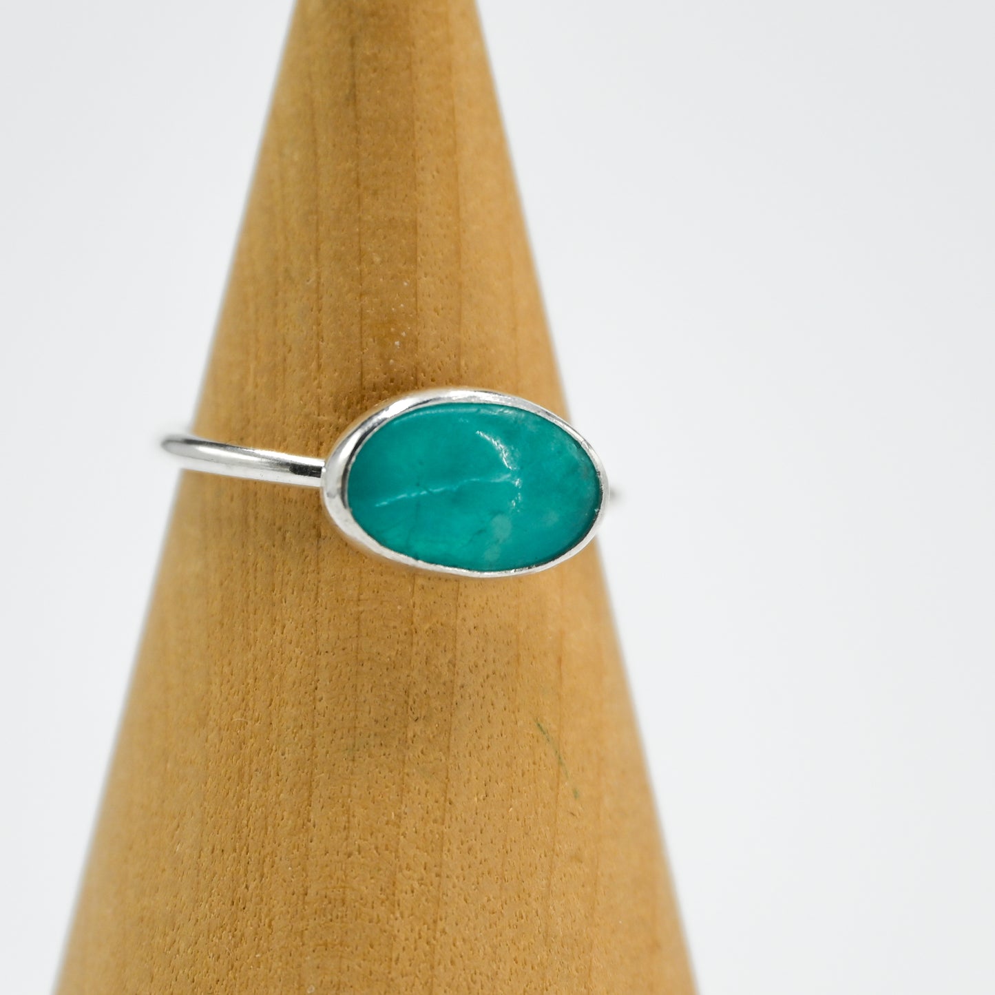 Horizontal amazonite size 8