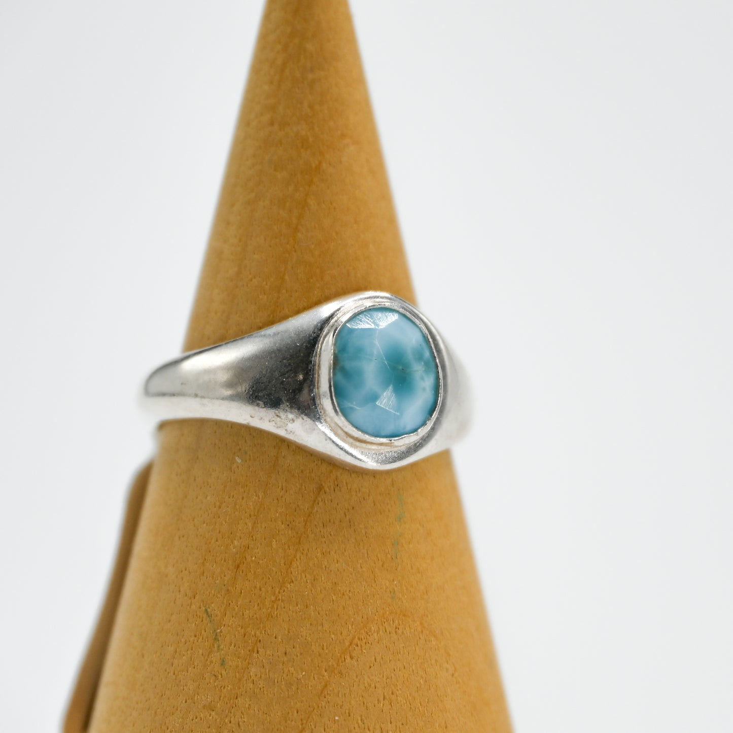 Signet rose cut larimar size 8