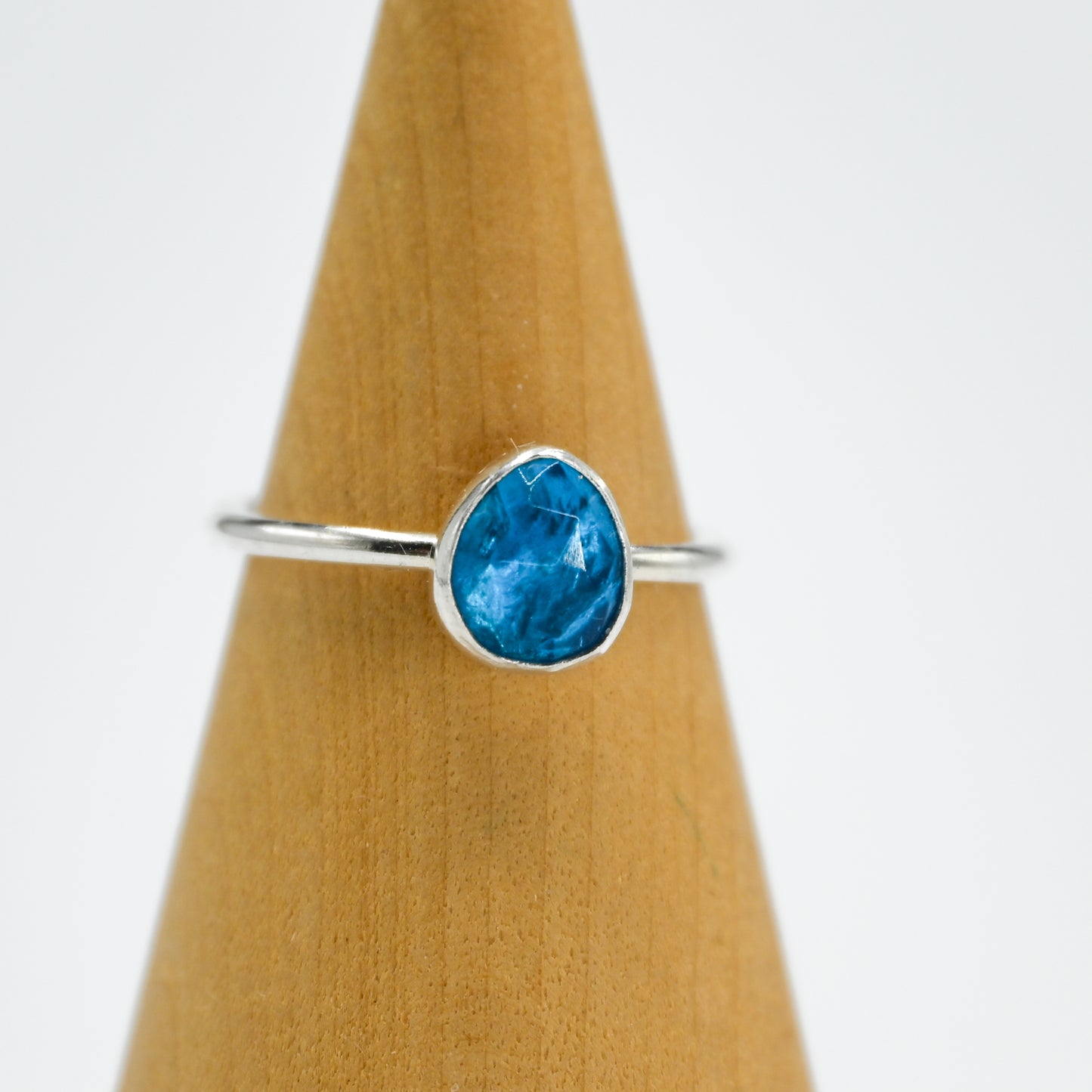 Rose cut neon blue apatite size 8.25