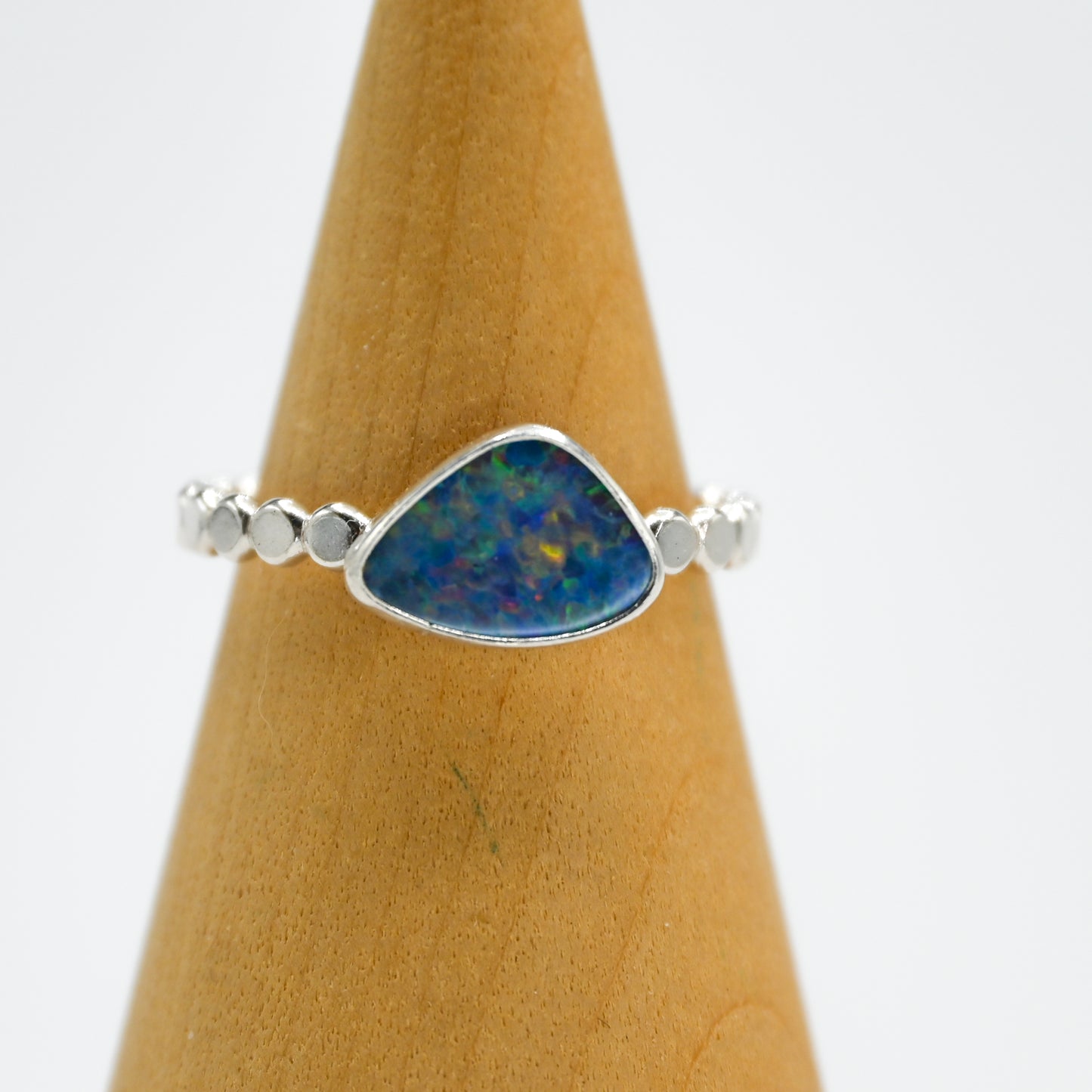 Horizontal Australian opal size 10.25