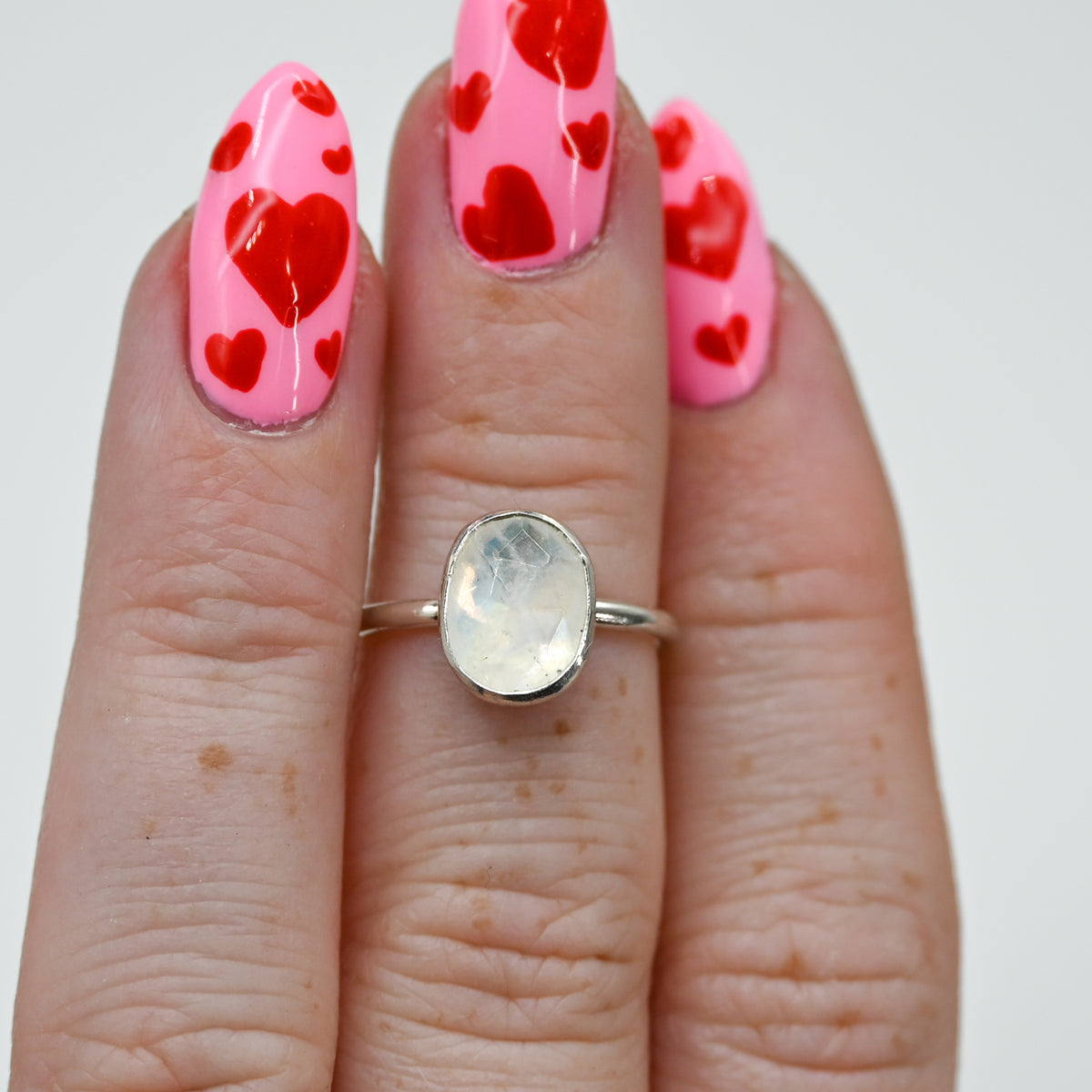 Rose cut moonstone size 5.25