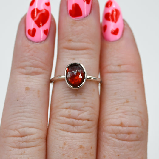 Rose cut garnet size 5.5