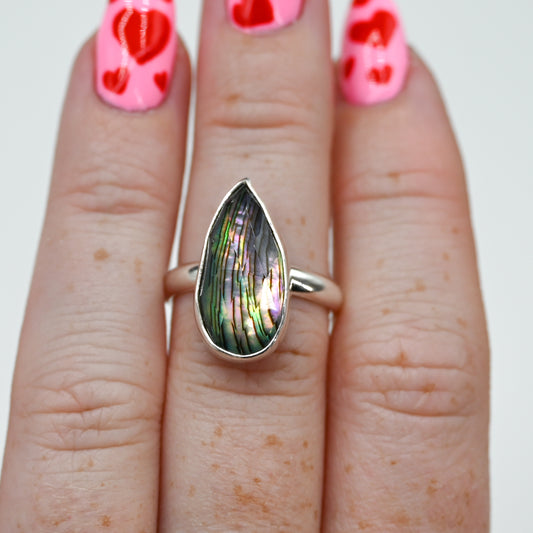 XL pear abalone with rose cut quartz size 7