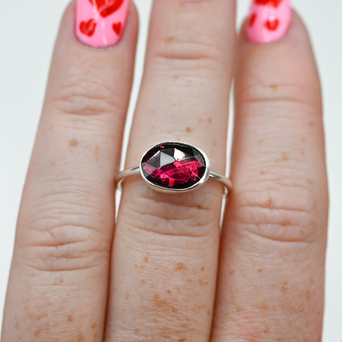 Horizontal rose cut rhodolite garnet size 7