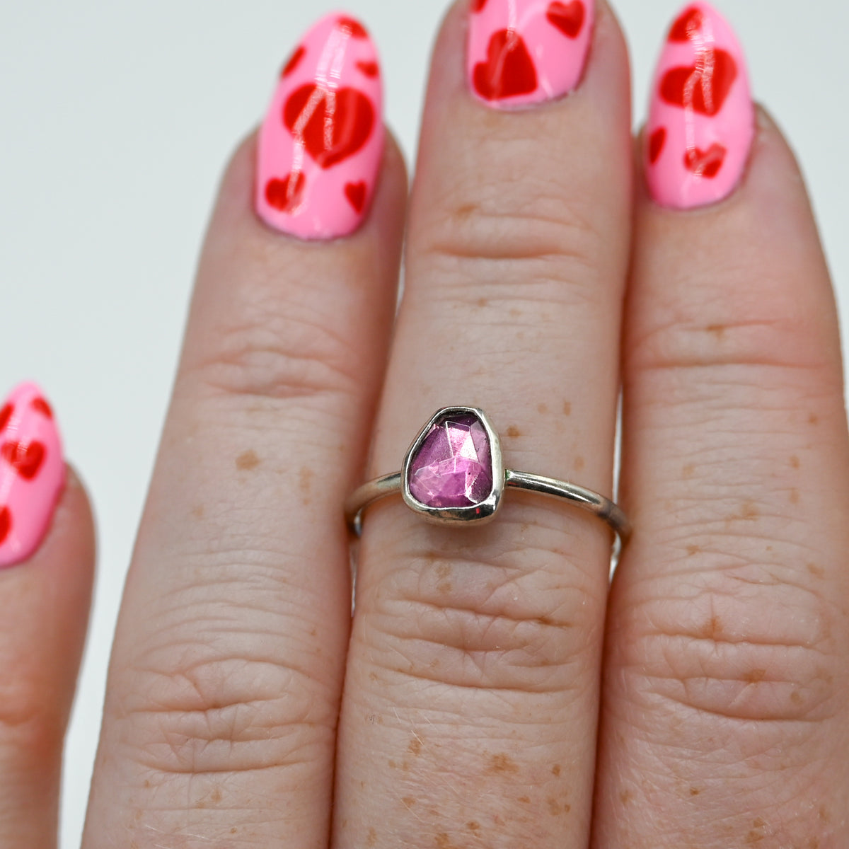 Rose cut garnet size 7