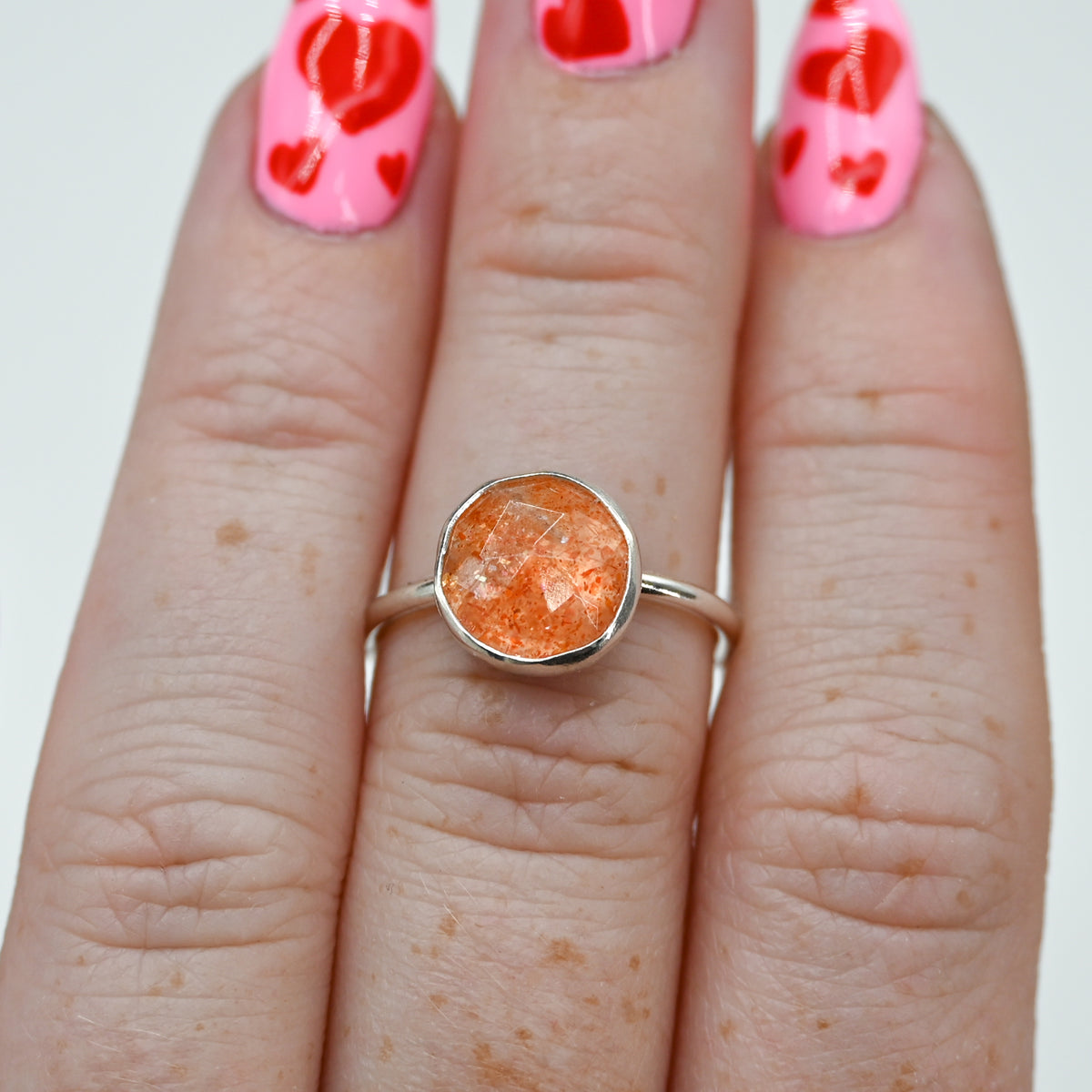 Rose cut sunstone size 7