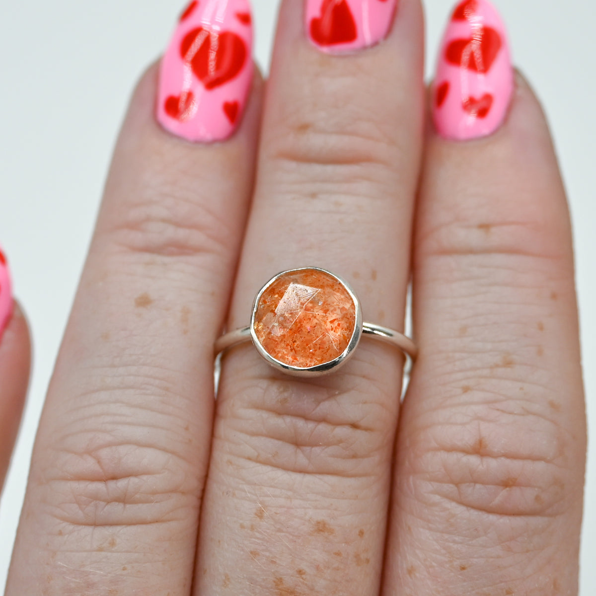 Rose cut sunstone size 7