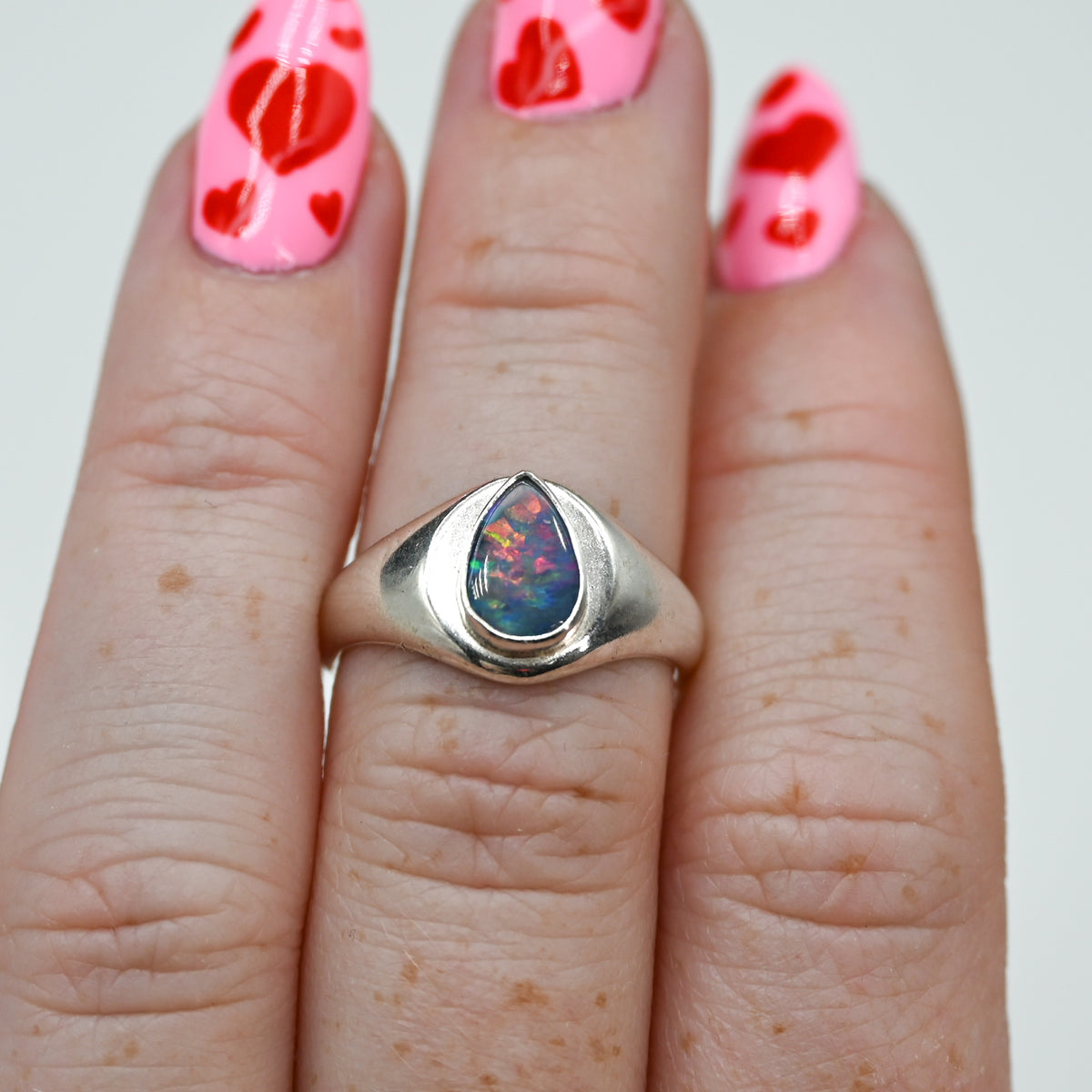 Signet Australian opal size 7