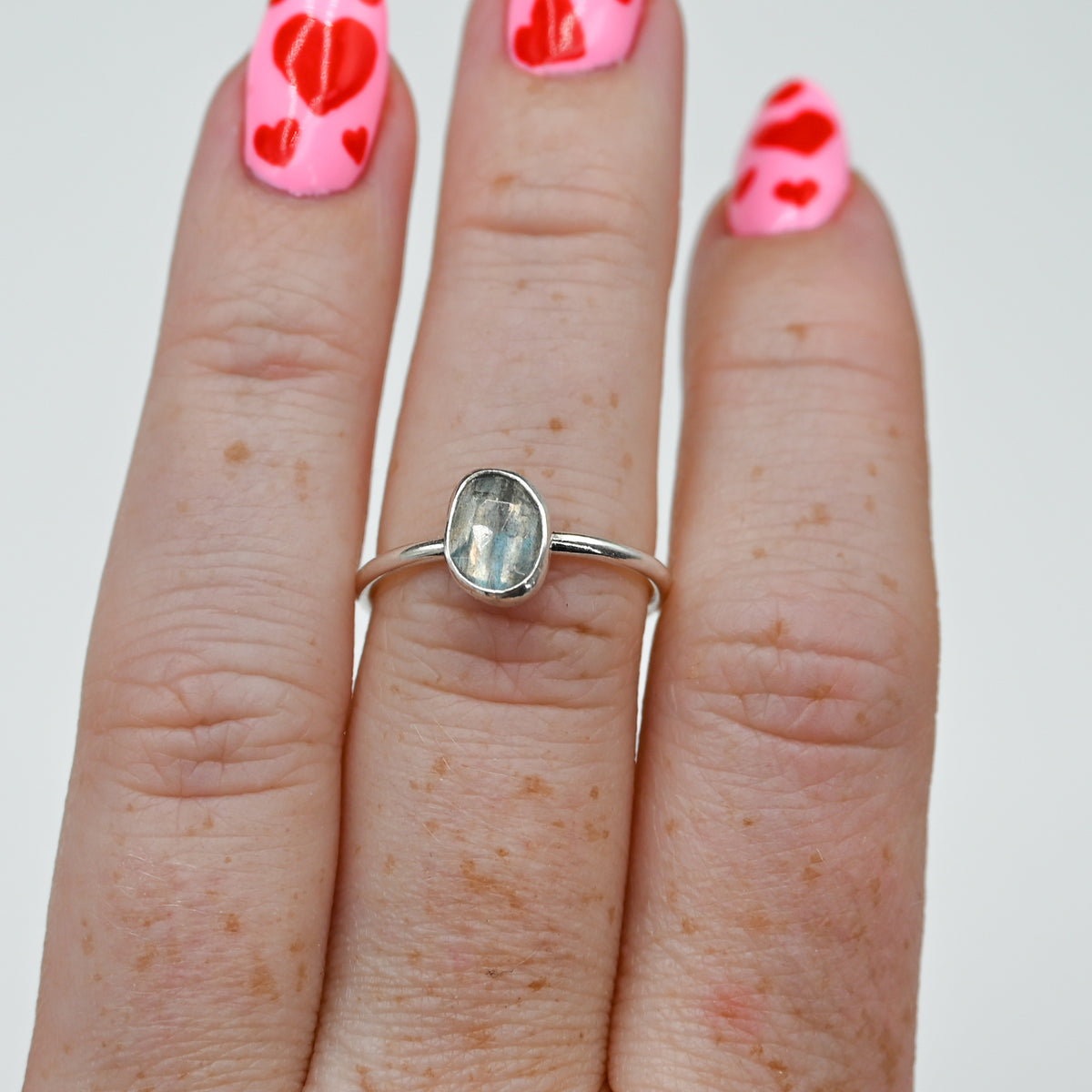 Rose cut labradorite size 7