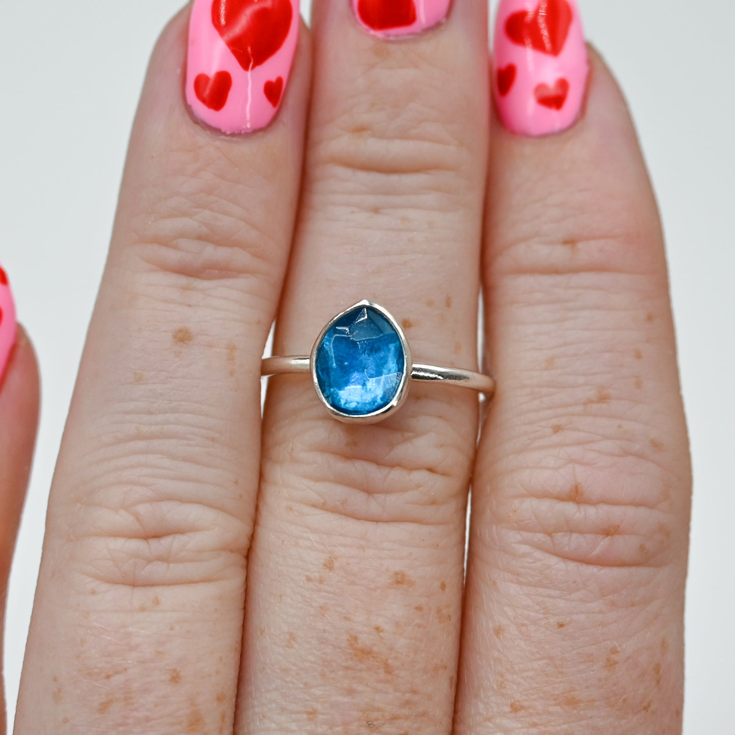 Rose cut neon blue apatite size 7.25