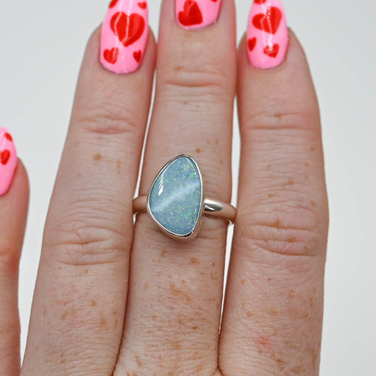 Australian opal size 7.25