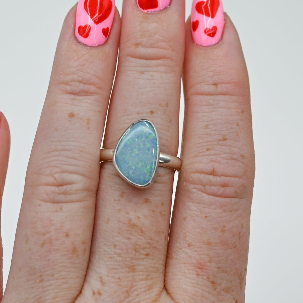 Australian opal size 7.25